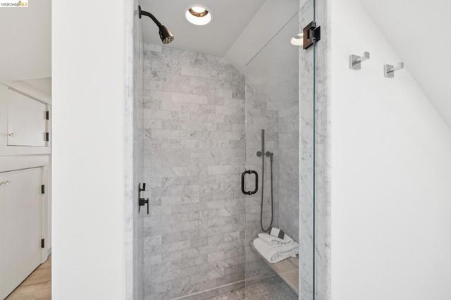 432 El Cerrito Ave., Piedmont, CA 94611