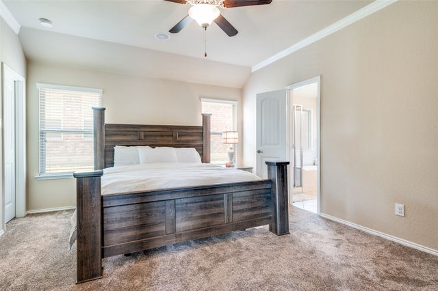 500 Pawnee Street, Aubrey, TX 76227