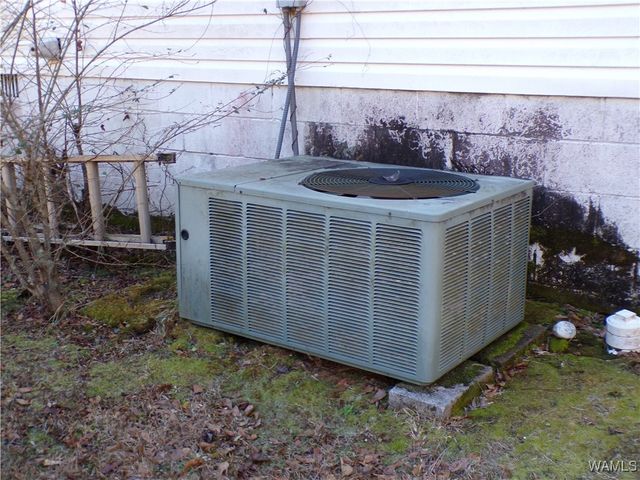 18055 Hunnicutt, Fayette, AL 35555