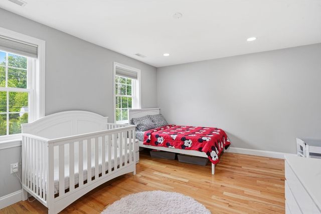 61 Cook St, Billerica, MA 01821