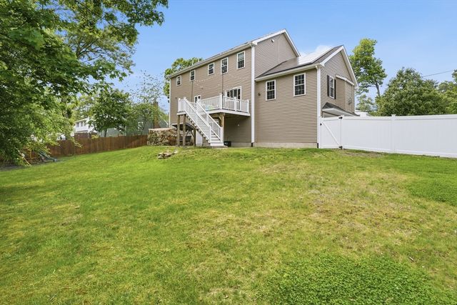 61 Cook St, Billerica, MA 01821