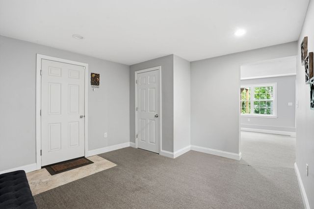 61 Cook St, Billerica, MA 01821