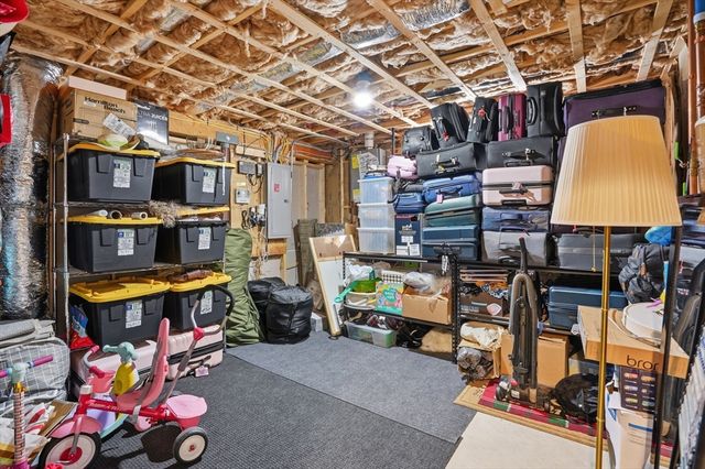 61 Cook St, Billerica, MA 01821