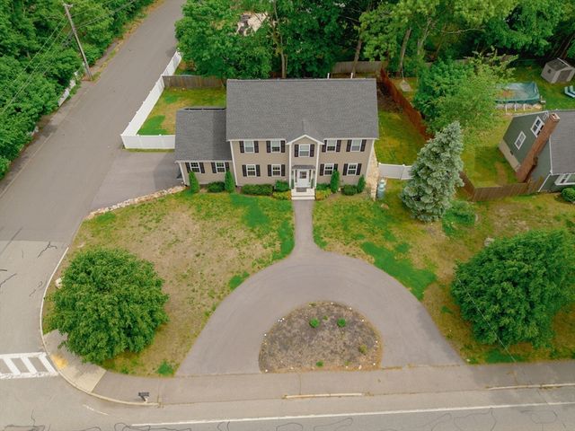 61 Cook St, Billerica, MA 01821