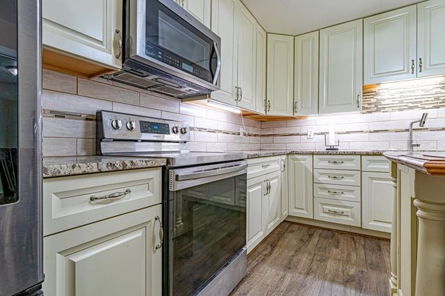 169 Pecan Cove, Livingston, TX 77351