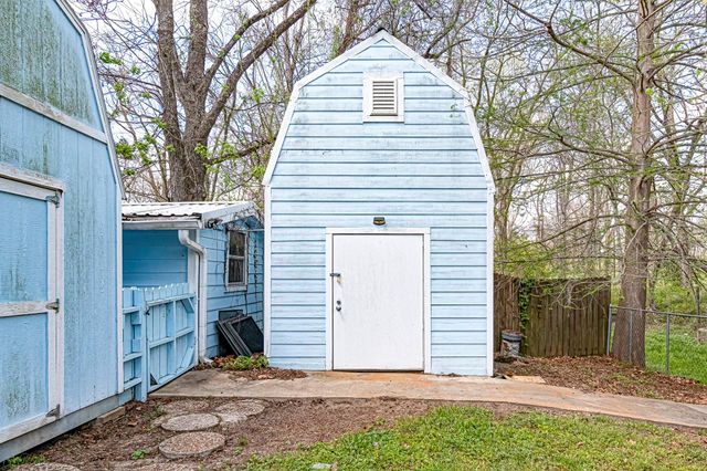 169 Pecan Cove, Livingston, TX 77351