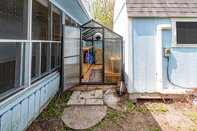 169 Pecan Cove, Livingston, TX 77351