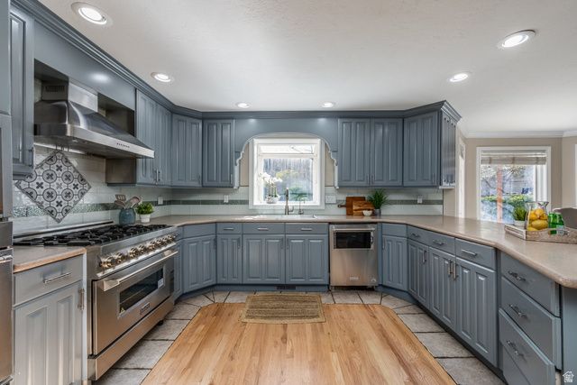 2676 E HILL CLIMB CIR, Sandy, UT 84092