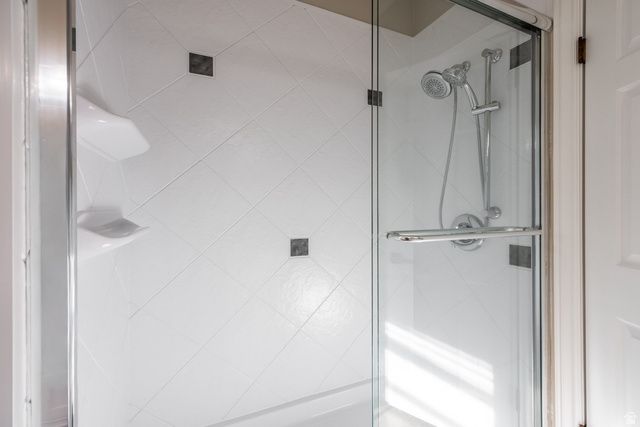 2676 E HILL CLIMB CIR, Sandy, UT 84092