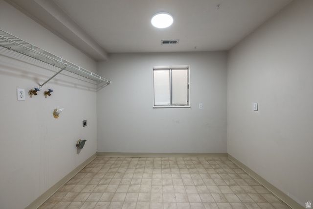 2676 E HILL CLIMB CIR, Sandy, UT 84092