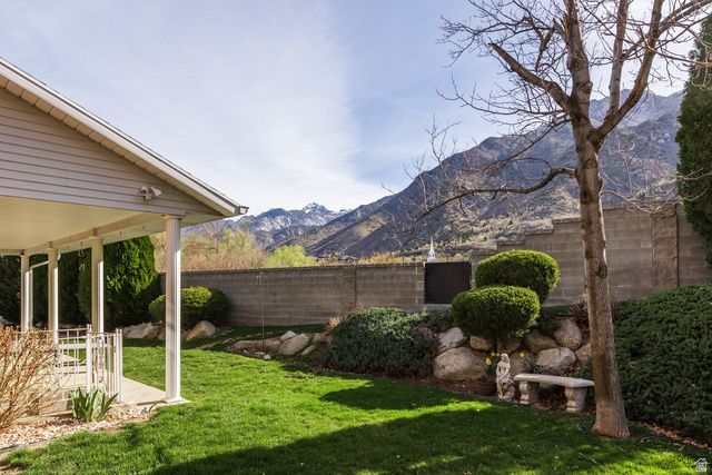 2676 E HILL CLIMB CIR, Sandy, UT 84092