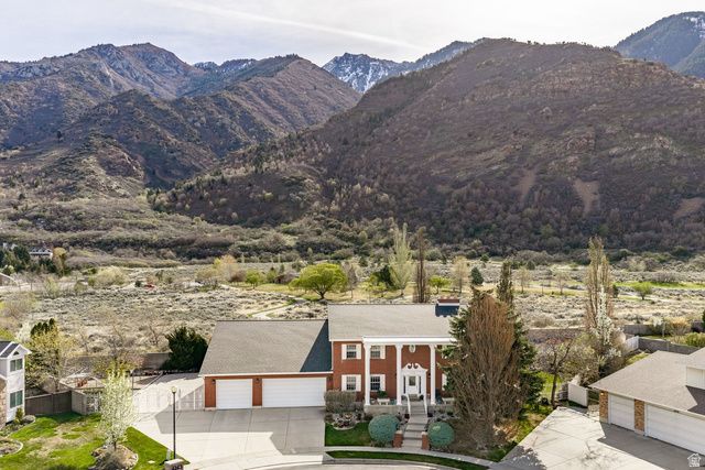 2676 E HILL CLIMB CIR, Sandy, UT 84092