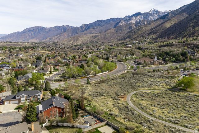 2676 E HILL CLIMB CIR, Sandy, UT 84092