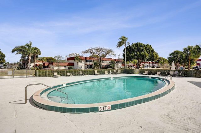12014 Greenway Circle S 109, Royal Palm Beach, FL 33411