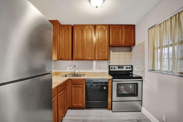 12014 Greenway Circle S 109, Royal Palm Beach, FL 33411