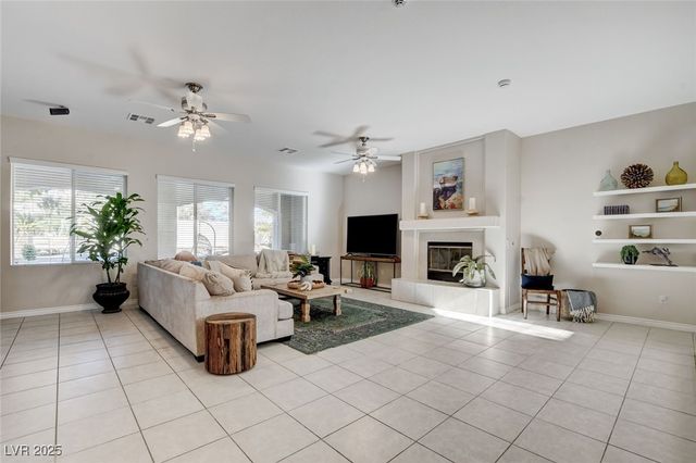 8712 Beckett Ridge Avenue, Las Vegas, NV 89149