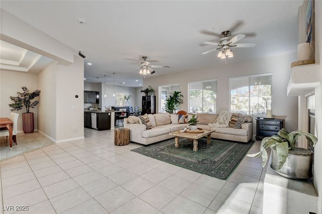 8712 Beckett Ridge Avenue, Las Vegas, NV 89149