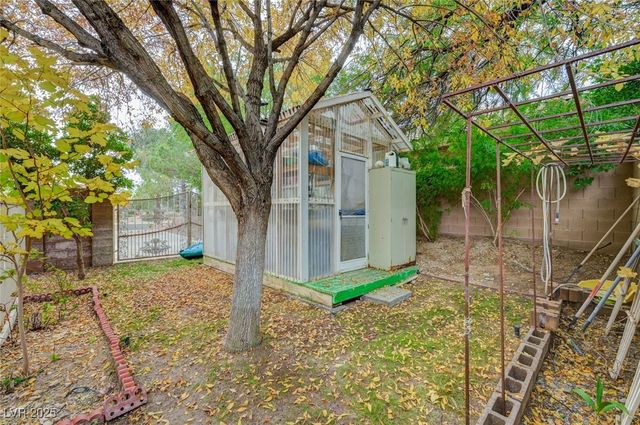 8712 Beckett Ridge Avenue, Las Vegas, NV 89149