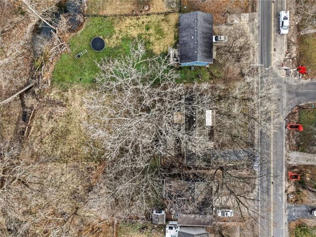 3636 NE Antioch Road, Kansas City, MO 64117