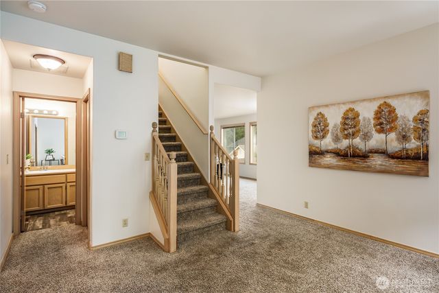 6811 Shady Grove Place, Arlington, WA 98223