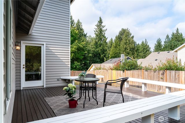 6811 Shady Grove Place, Arlington, WA 98223