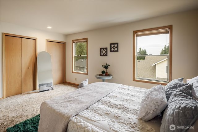 6811 Shady Grove Place, Arlington, WA 98223
