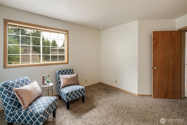 6811 Shady Grove Place, Arlington, WA 98223