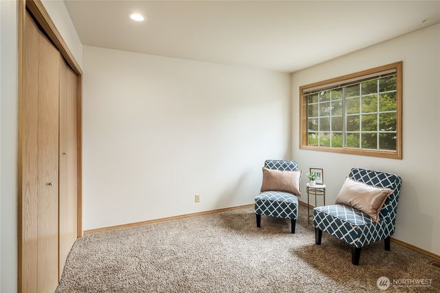 6811 Shady Grove Place, Arlington, WA 98223
