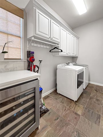 4206 Pinecreek Drive, Rowlett, TX 75088