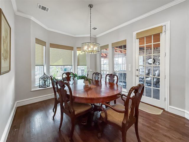 4206 Pinecreek Drive, Rowlett, TX 75088