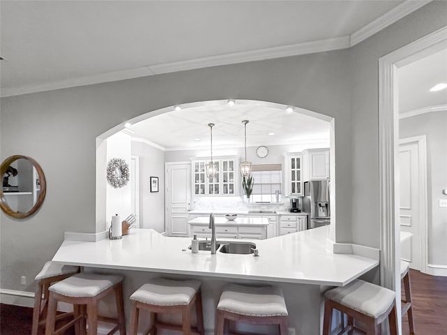 4206 Pinecreek Drive, Rowlett, TX 75088