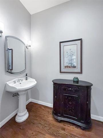 4206 Pinecreek Drive, Rowlett, TX 75088