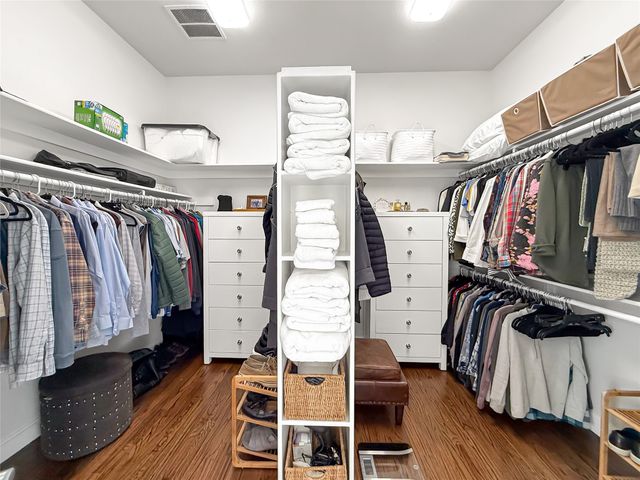 4206 Pinecreek Drive, Rowlett, TX 75088