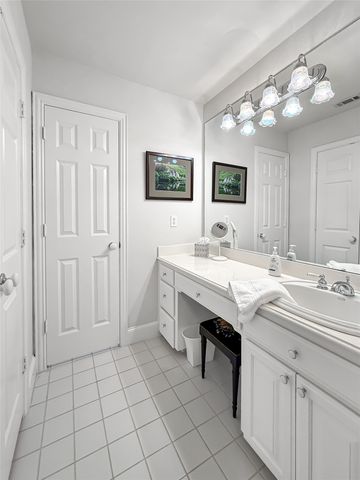 4206 Pinecreek Drive, Rowlett, TX 75088