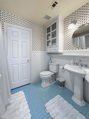 4206 Pinecreek Drive, Rowlett, TX 75088