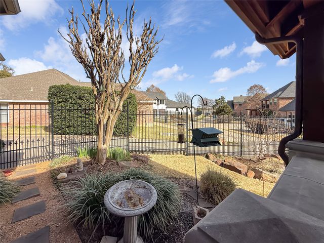 4206 Pinecreek Drive, Rowlett, TX 75088