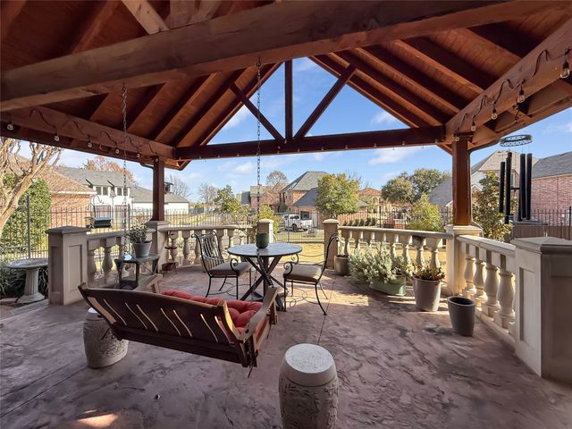 4206 Pinecreek Drive, Rowlett, TX 75088