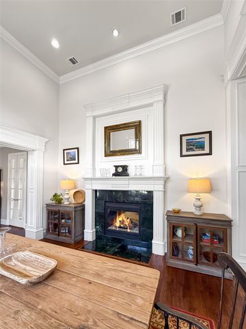 4206 Pinecreek Drive, Rowlett, TX 75088