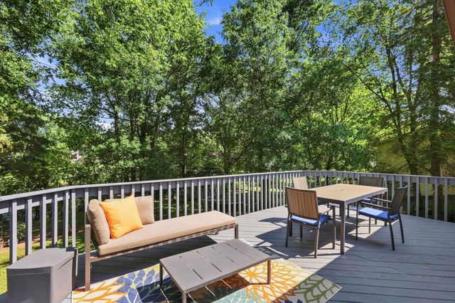 445 Gramsie Road, Shoreview, MN 55126