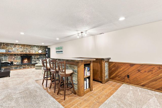 445 Gramsie Road, Shoreview, MN 55126