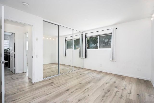 6333 College Grove Way 11103, San Diego, CA 92115