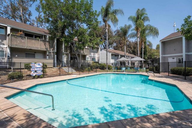 6333 College Grove Way 11103, San Diego, CA 92115