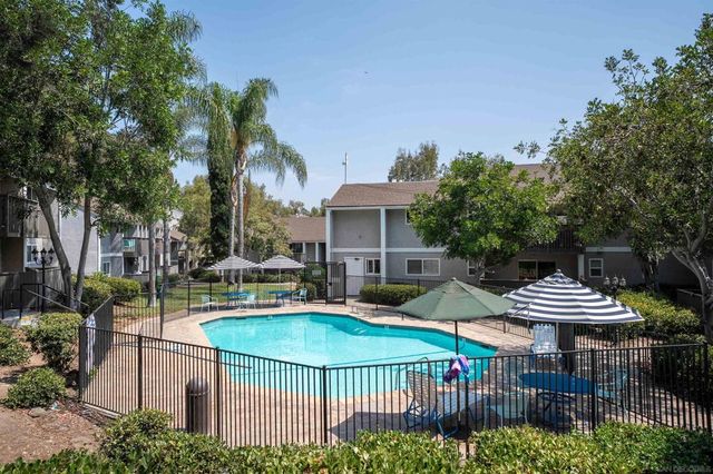 6333 College Grove Way 11103, San Diego, CA 92115