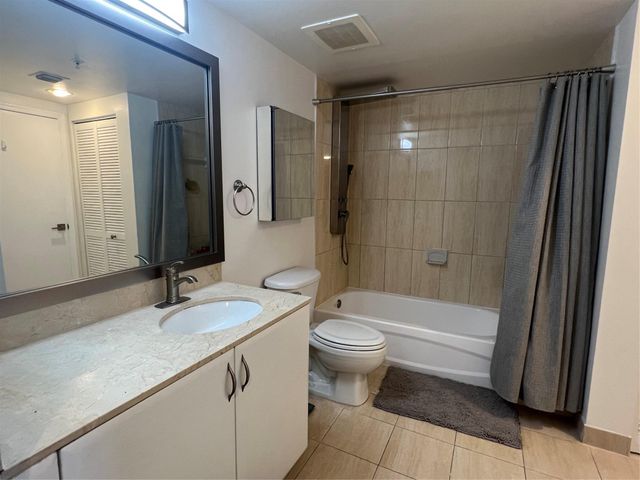 1750 N Bayshore Dr 2606, Miami, FL 33132