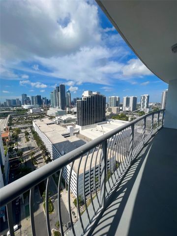 1750 N Bayshore Dr 2606, Miami, FL 33132