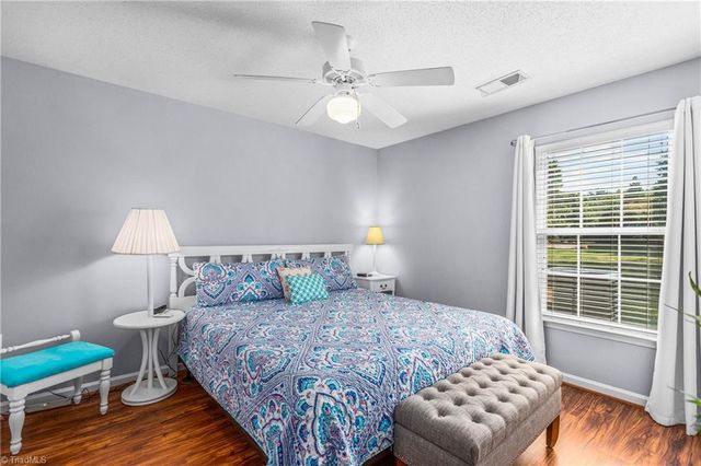 1905 Crest Hollow Drive 102, Winston-salem, NC 27127