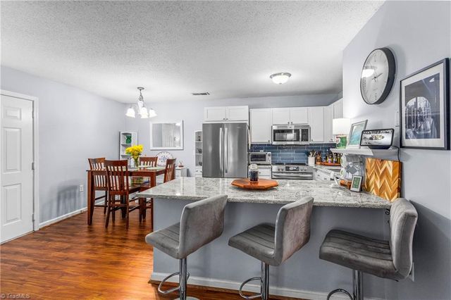 1905 Crest Hollow Drive 102, Winston-salem, NC 27127