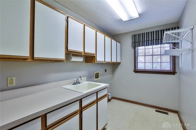 9139 Indian Springs Court, Washington Twp, OH 45458