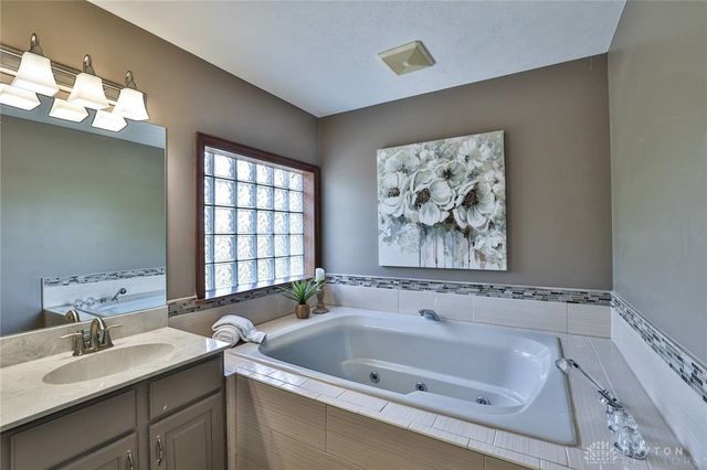 9139 Indian Springs Court, Washington Twp, OH 45458