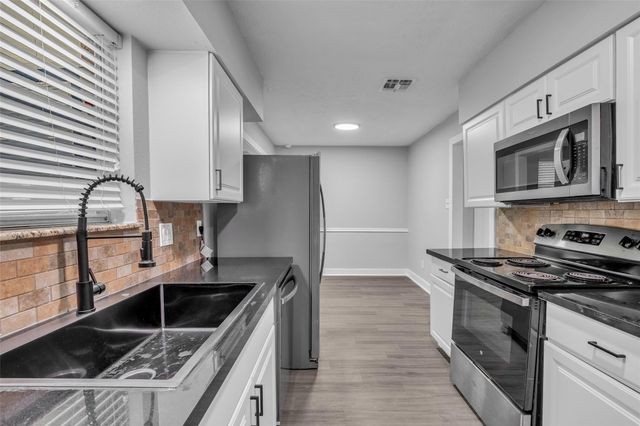 12331 Flushing Meadows Drive, Houston, TX 77089